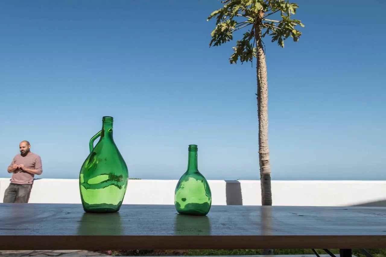 CASAS EN FINCA ECOLÓGICA EL BICLEN, NATURALEZA, CALMA Y VISTAS al MAR, Icod el Alto Сasa de vacaciones